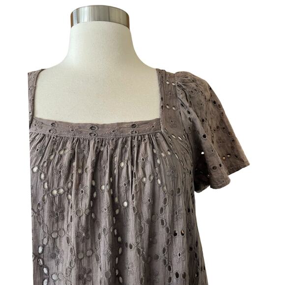 CLAUDE TULUM Taupe Eyelet Midi Dress Taupe Short Sleeves Square Neck Small NEW - Picture 5 of 12